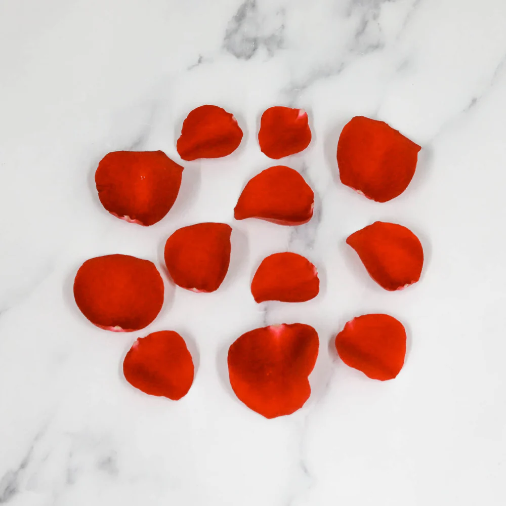 Edible Rose Petals, x 1 Punnet - Image 2