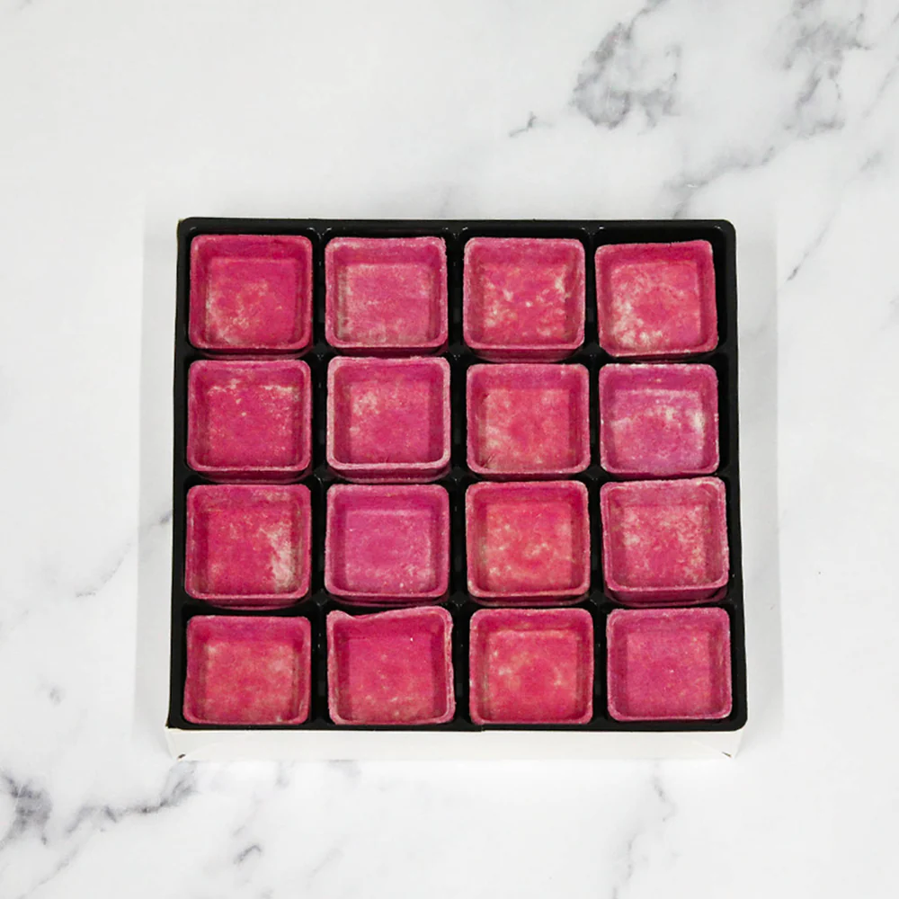 Square Fuchsia Canape Shells, (40mm) x 32 - Image 2