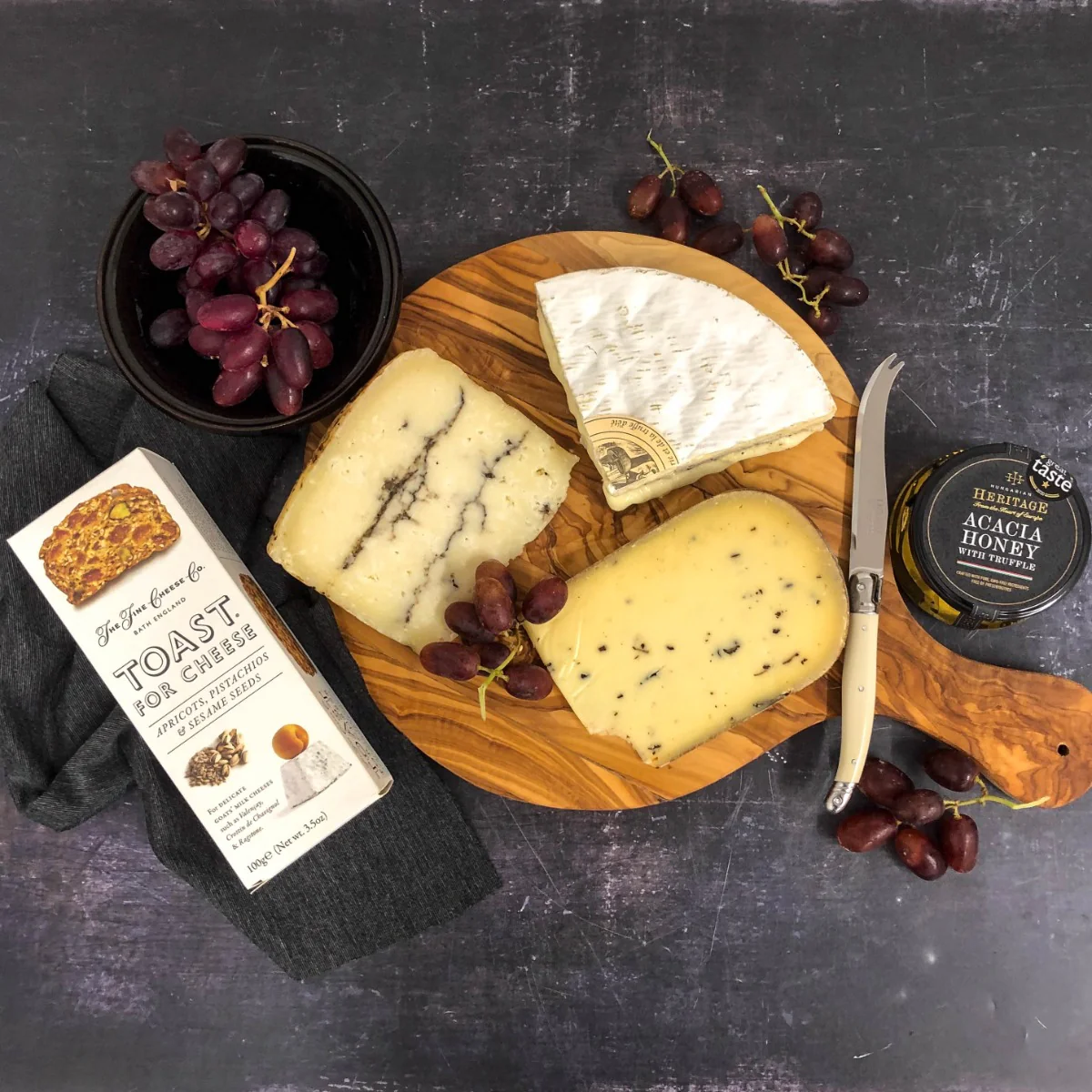Ultimate Truffle Cheese Board, +/-1.1kg - Image 2